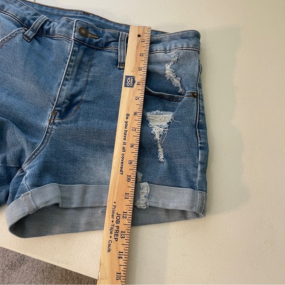 JEANS Distressed Denim Shorts Women’s Large Medium Wash Stretch Blue Boho Grunge - Picture 10 of 10